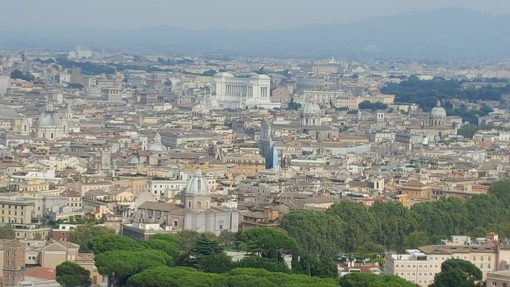 Roman Holidays All'Eur Oda fotoğraf